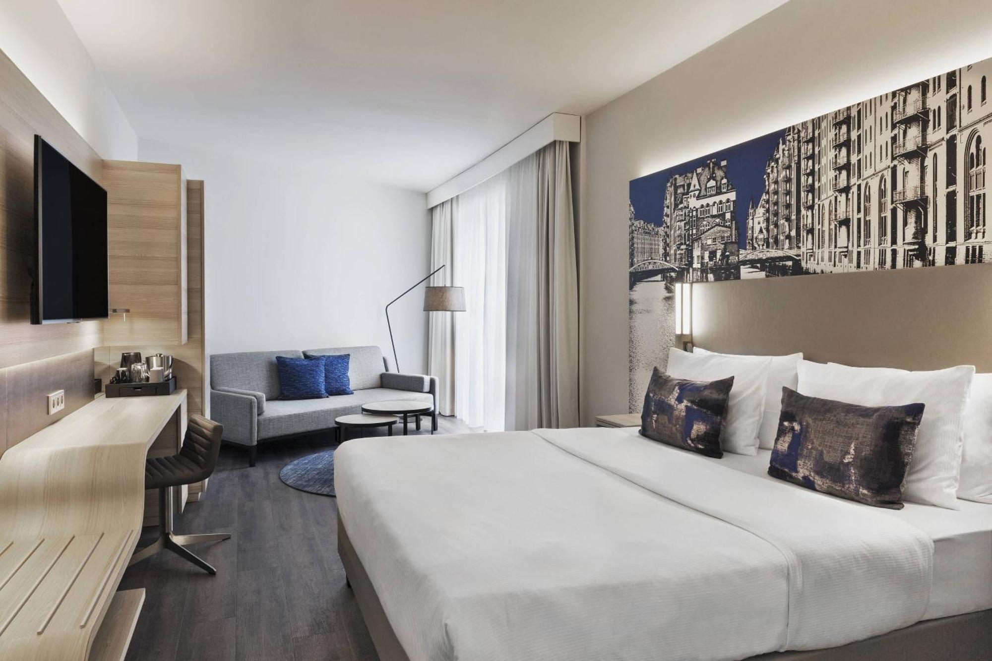 Courtyard By Marriott Hamburg City Экстерьер фото